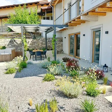 Casa Matko 度假居 *