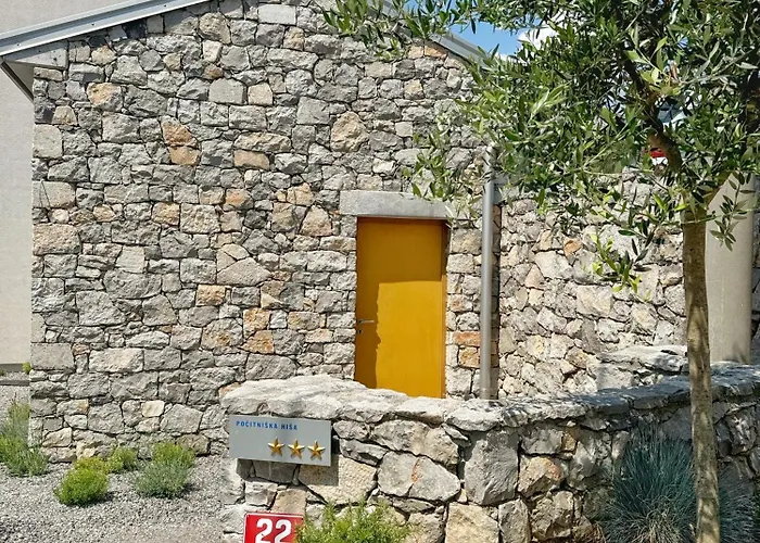 Casa Matko Kostanjevica na Krasu